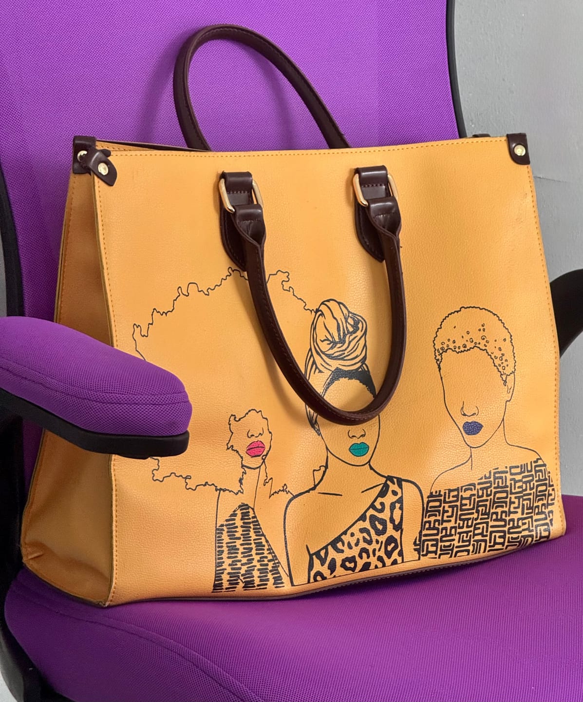 Customer photo review of Mahogany Tote Bag
