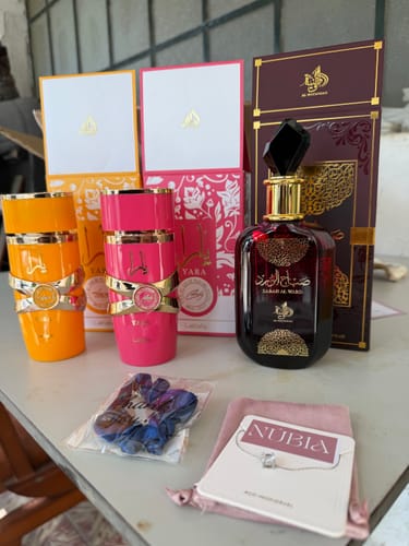 Customer photo review of PERFUME YARA TOUS  LATTAFA - 100ML