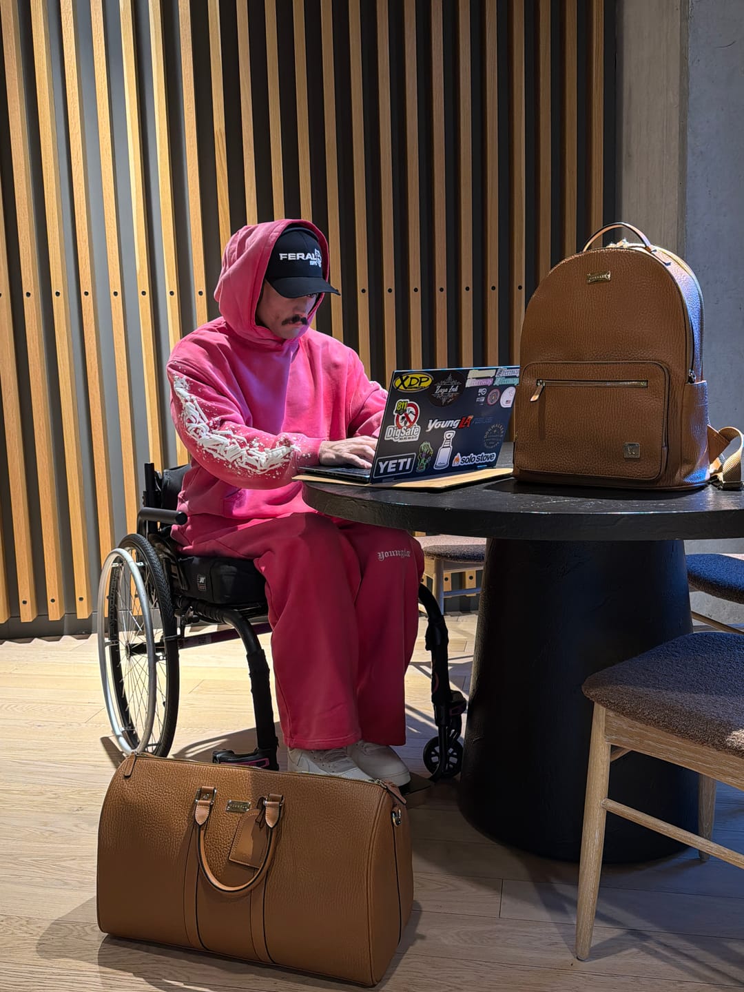 Customer photo review of 2129 - Core Baggy Sweats