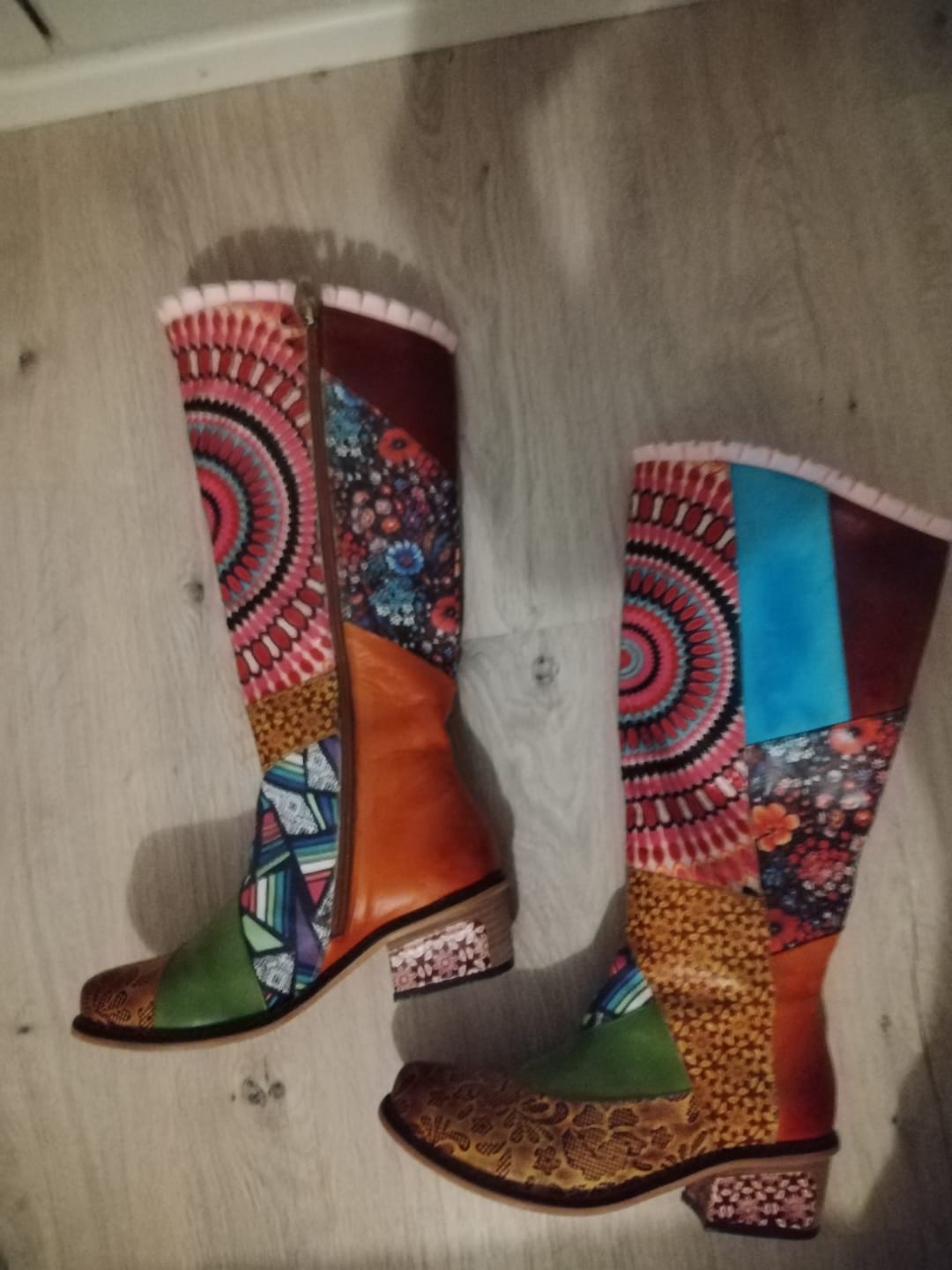 Customer photo review of Casual Retro Leather Boots Knee High Boots