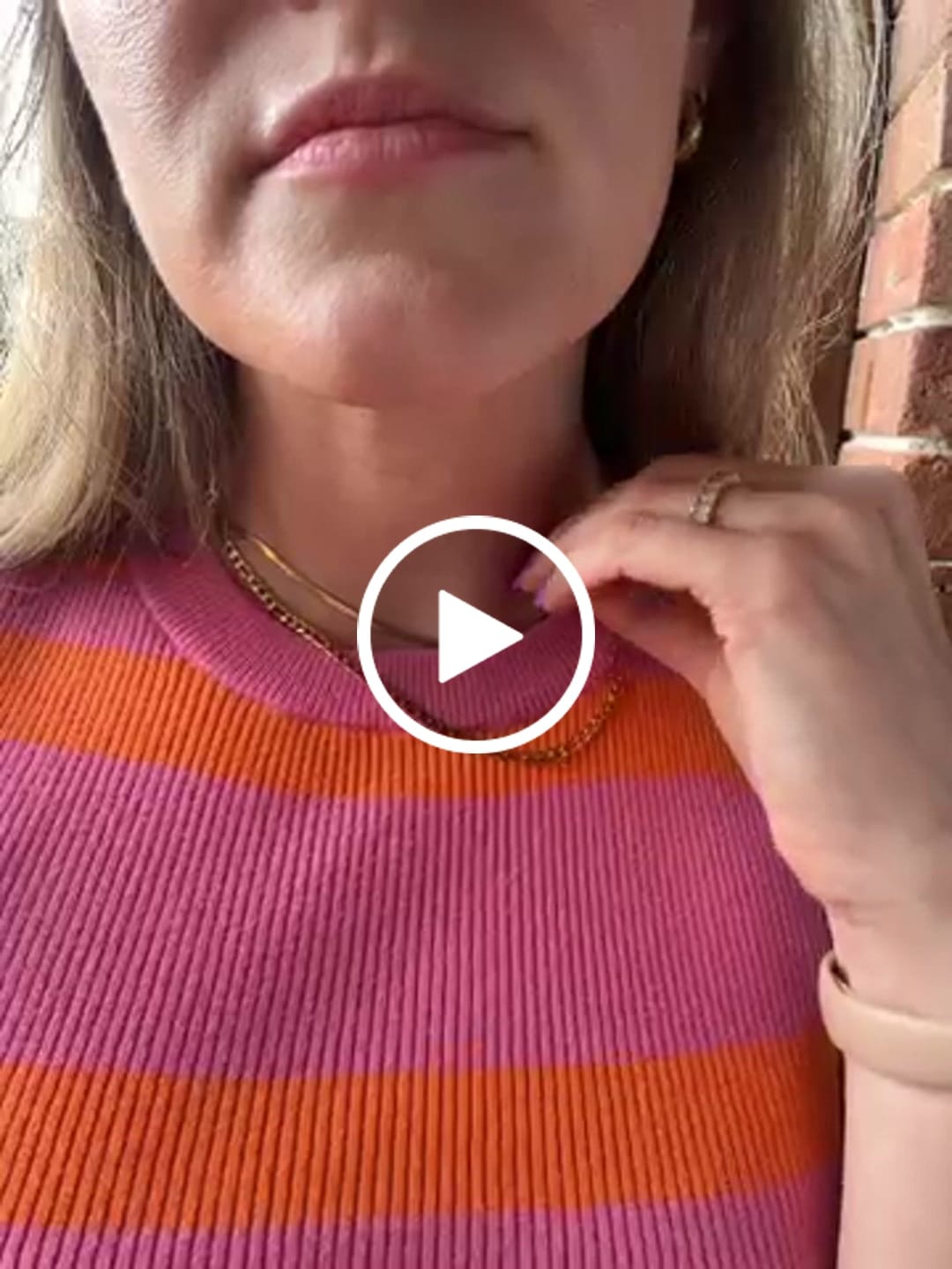 Customer video review of Chelsea Herringbone Necklace (Bundle)