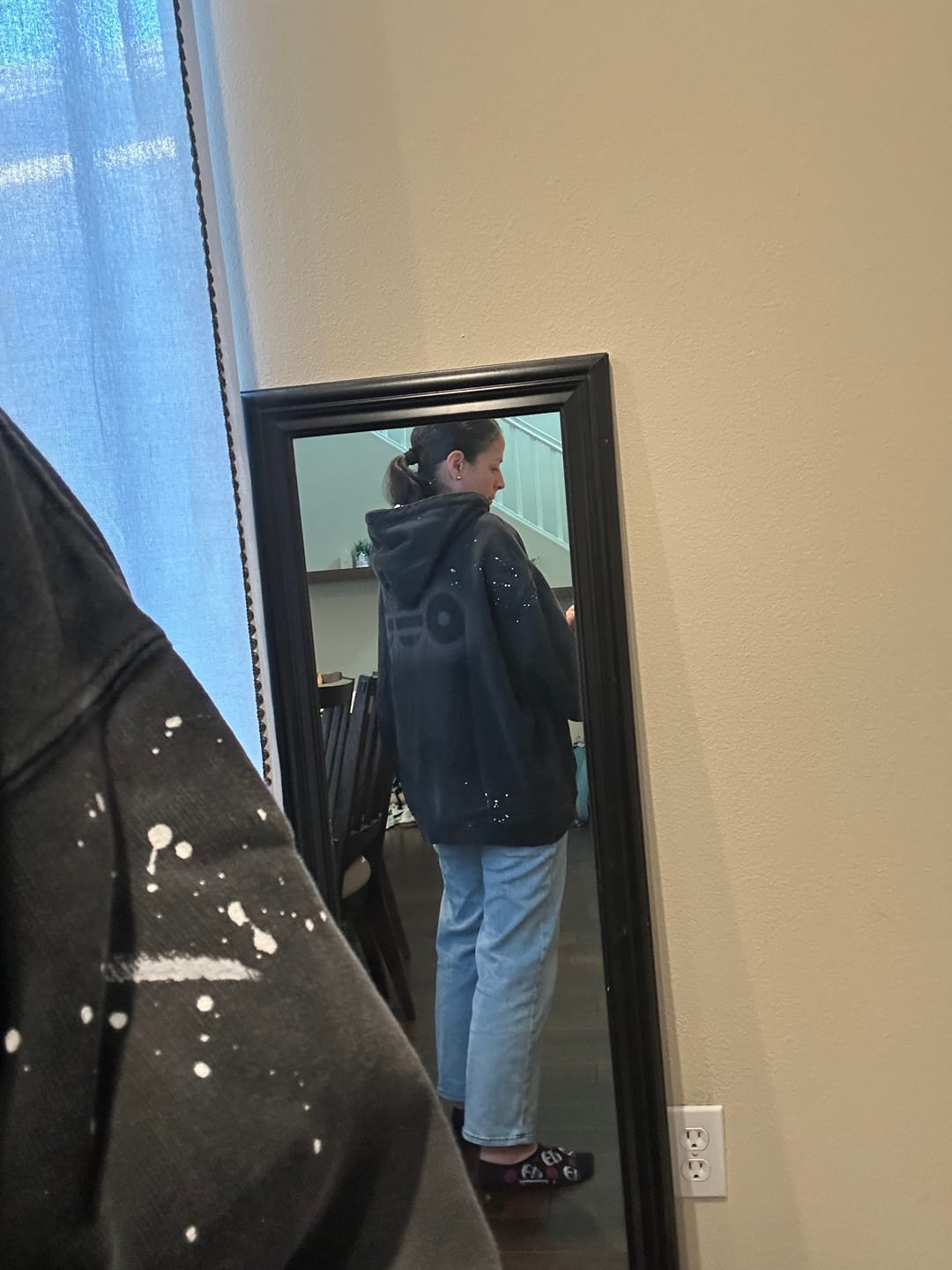 Customer photo review of [4TH PRE-ORDER] BTS - ARIRANG OFFICIAL MD HOODIE BLACK