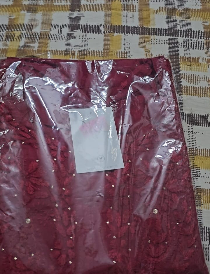 Customer photo review of Maroon Rayon mukaish Long Kurta