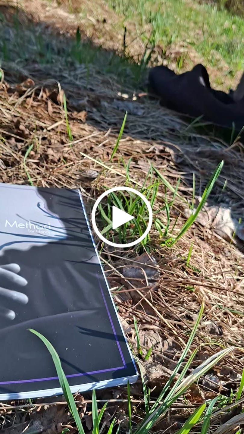 Customer video review of Handpan Buch die SOng Methode für Handpans" - von Louis L."