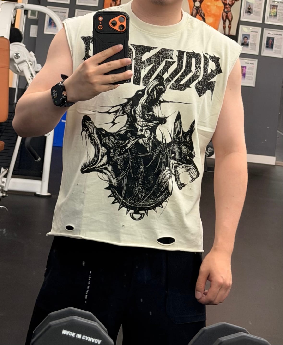 Customer photo review of 3093 - Unleashed Cut-Offs