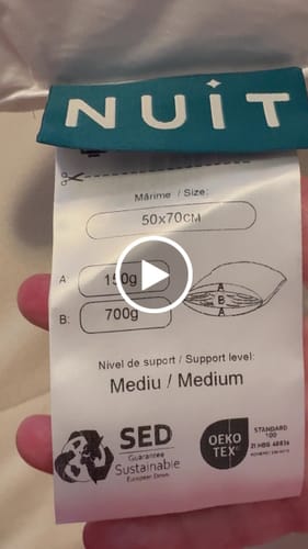 Customer video review of Pernă Plume Puf