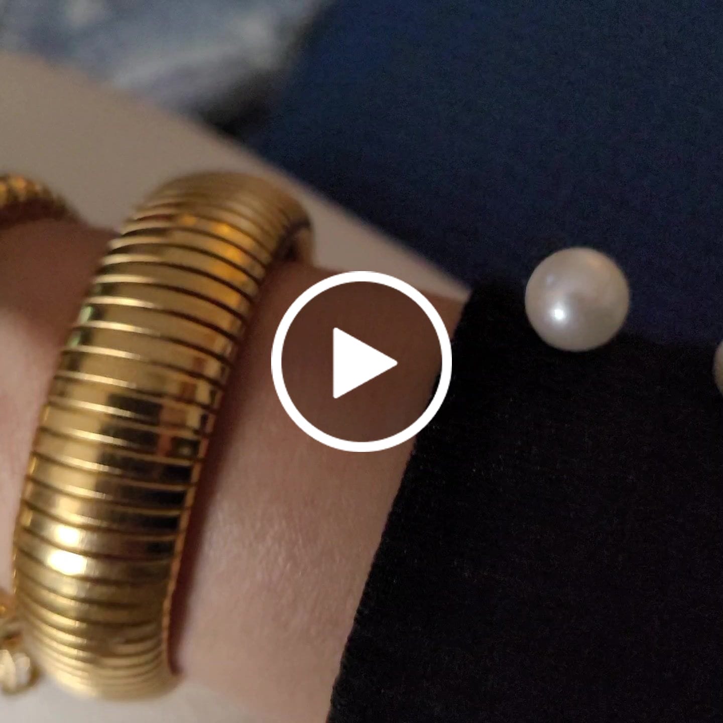 Customer video review of Ibiza Chunky Bangle (Bundle)