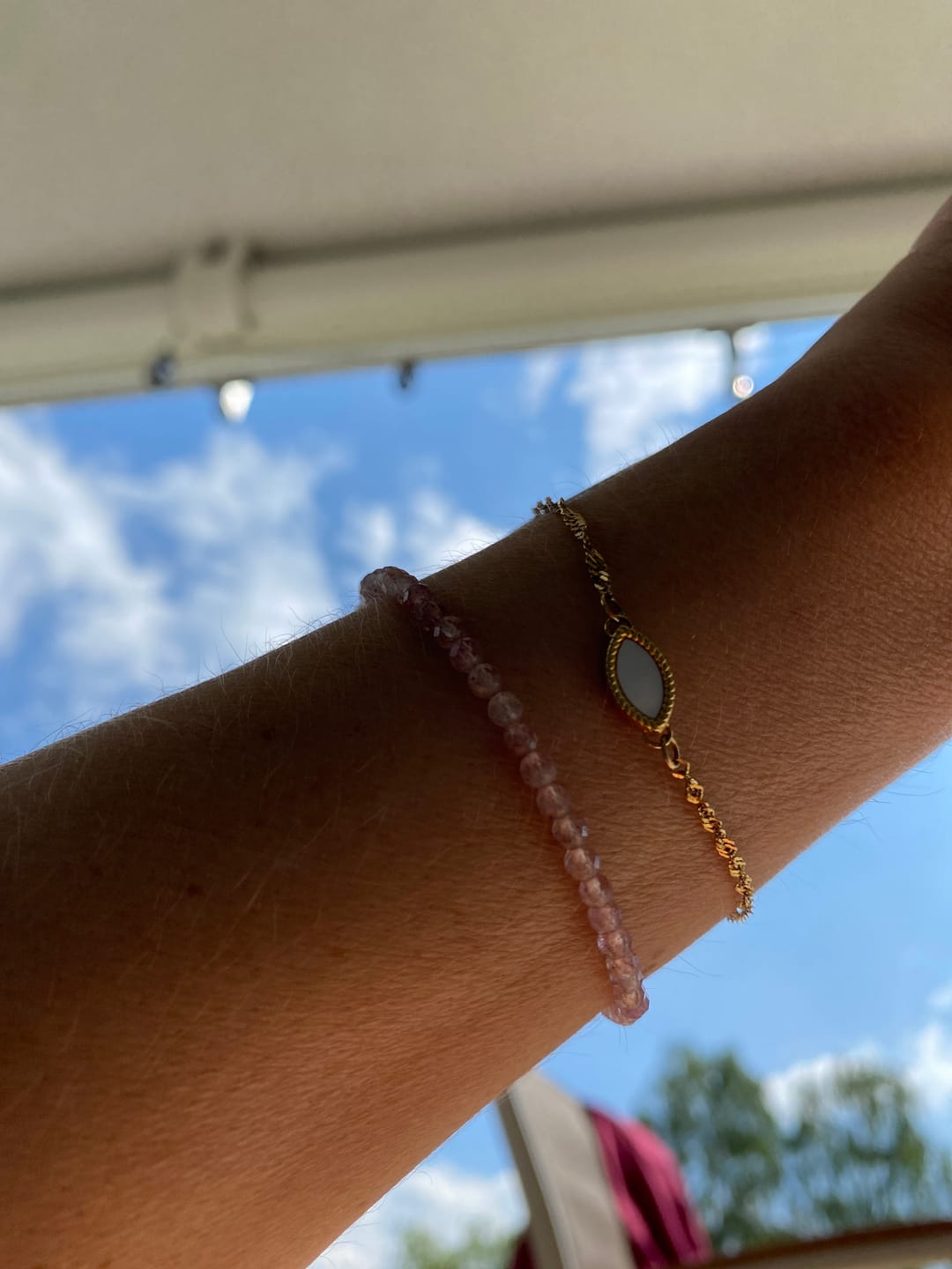 Customer photo review of Rosenquarz Armband - Perlen
