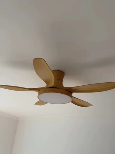 Customer photo review of WOMO Ventiladores de techo con luz Reversible Escandinavo - WM5002