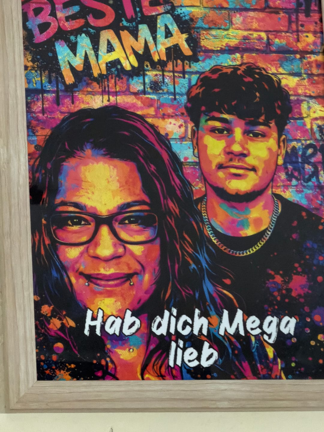Customer photo review of Streetart für Mama - Personalisiertes Poster mit Streeart-Effekt