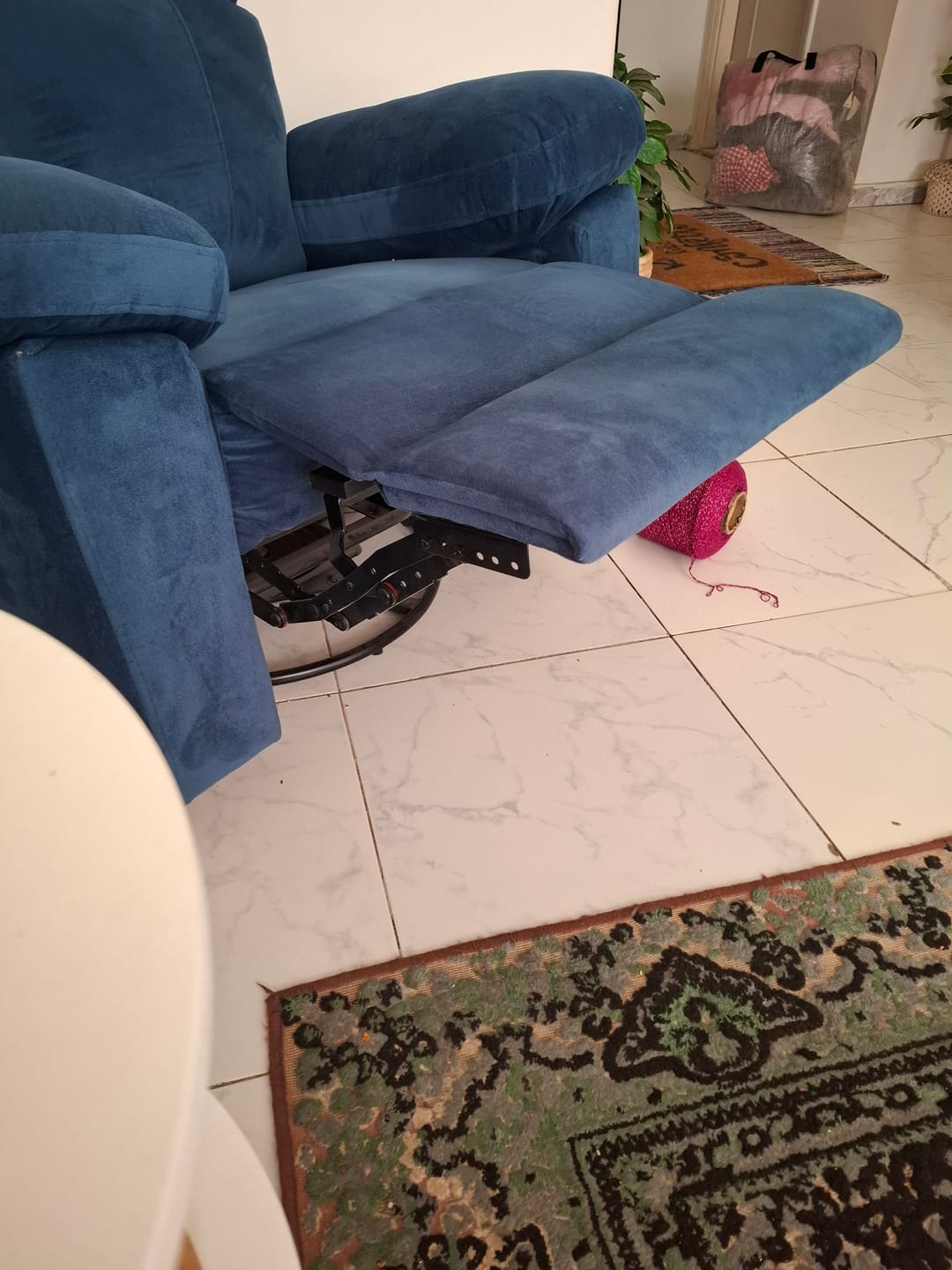 Customer photo review of Razy- Lazy Boy Chair