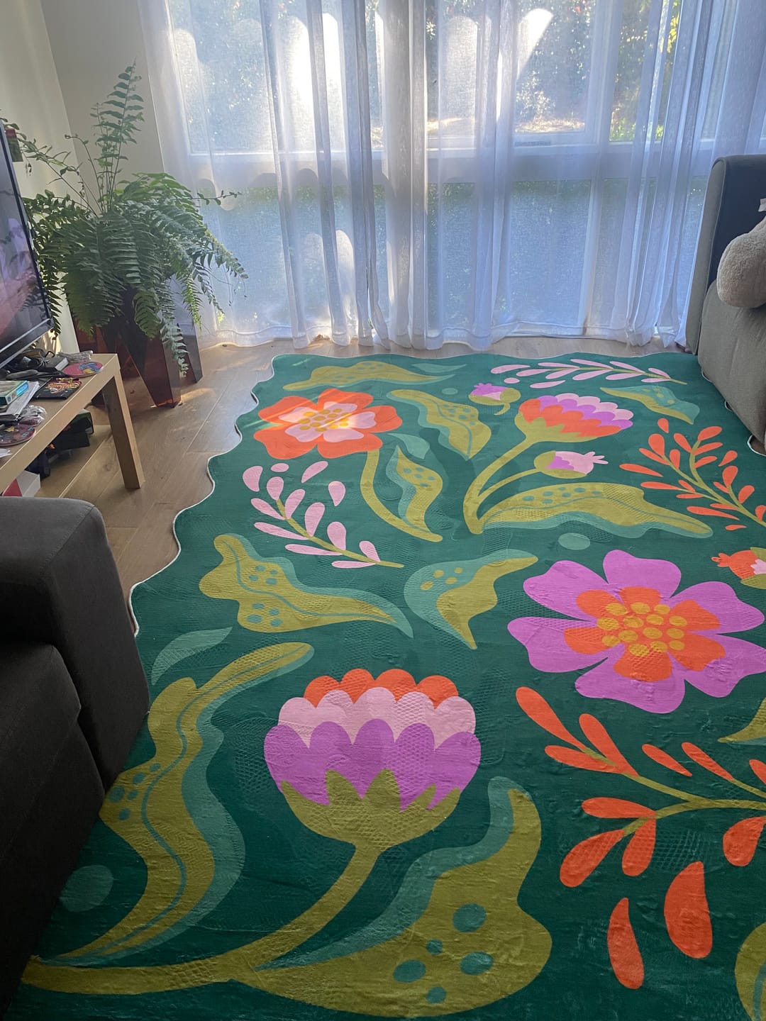 Customer photo review of Green Base Pink Floral Wavy Rug by Jessica Miller