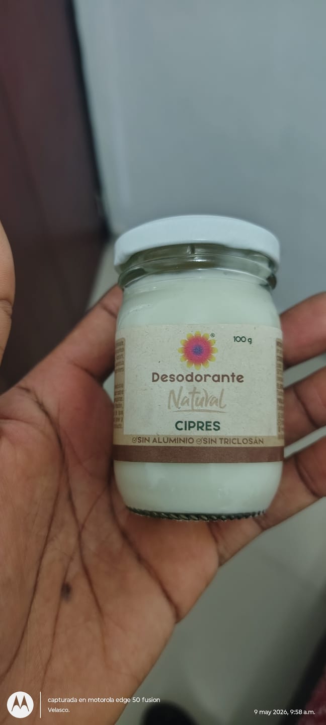 Customer photo review of Desodorante natural Gaia sin aluminio