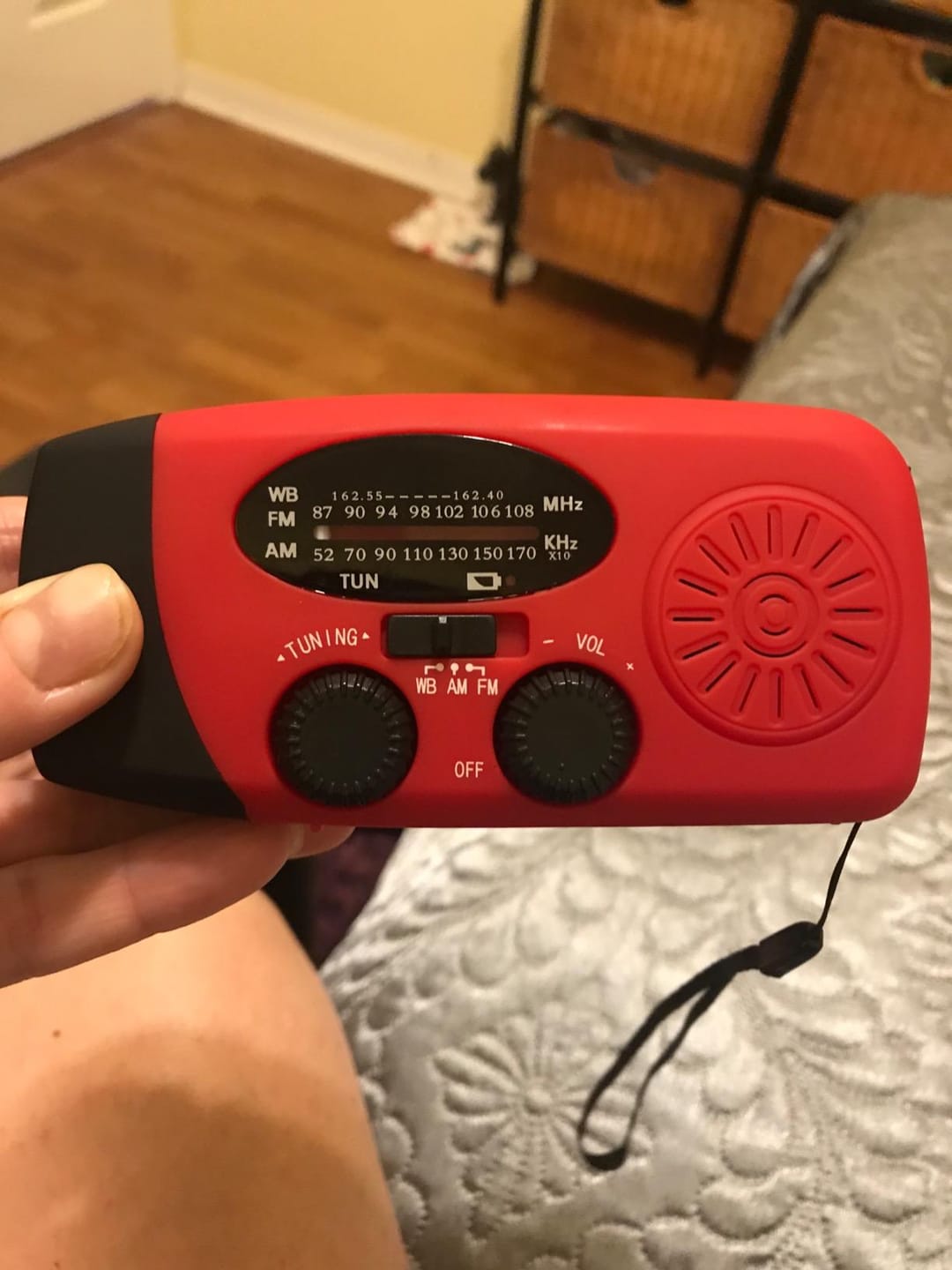 Customer photo review of Wielofunkcyjne Radio Awaryjne – Solarne, Dynamo i Powerbank