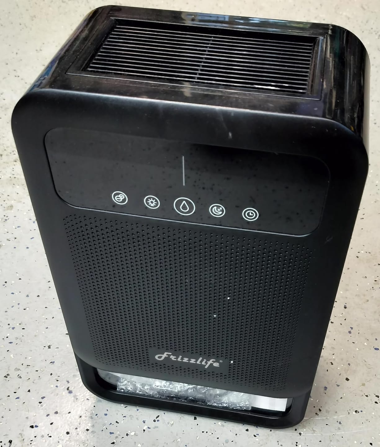 Customer photo review of Frizzlife Dehumidifier with Air Purifier, DH80