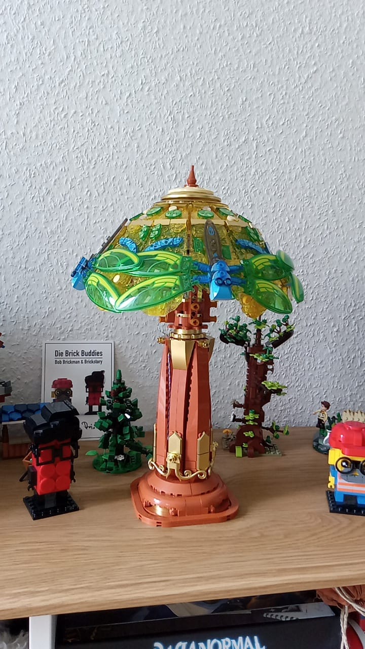 Customer photo review of Pantasy Stained Glass Table Lamp 85042