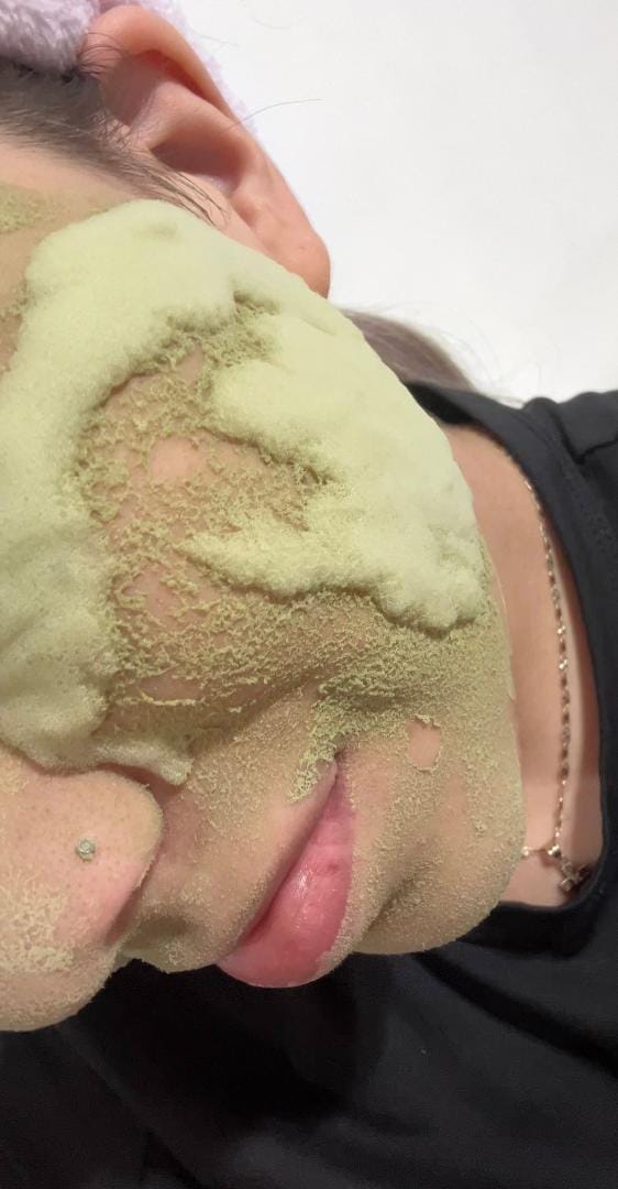Customer photo review of Miyo - Masque à bulles profond au basilic sacré