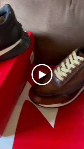 Customer video review of Tenis Bravo - Confort