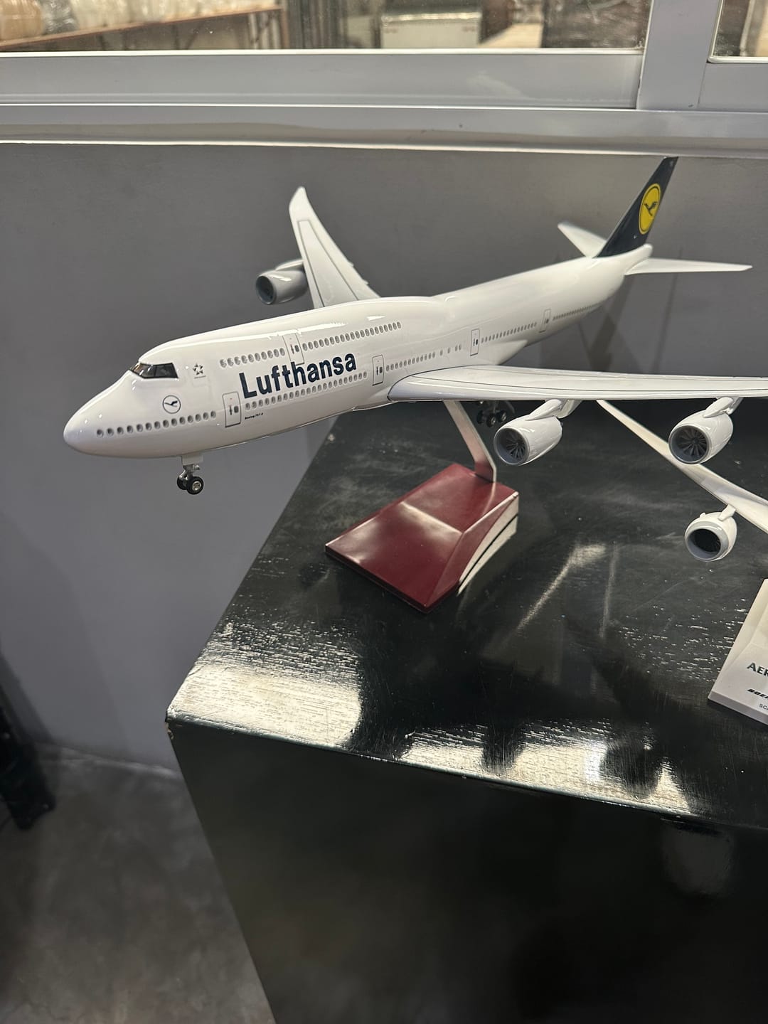 Customer photo review of B747 Lufthansa- Scale 1/150 - 47cm - 18.5 in