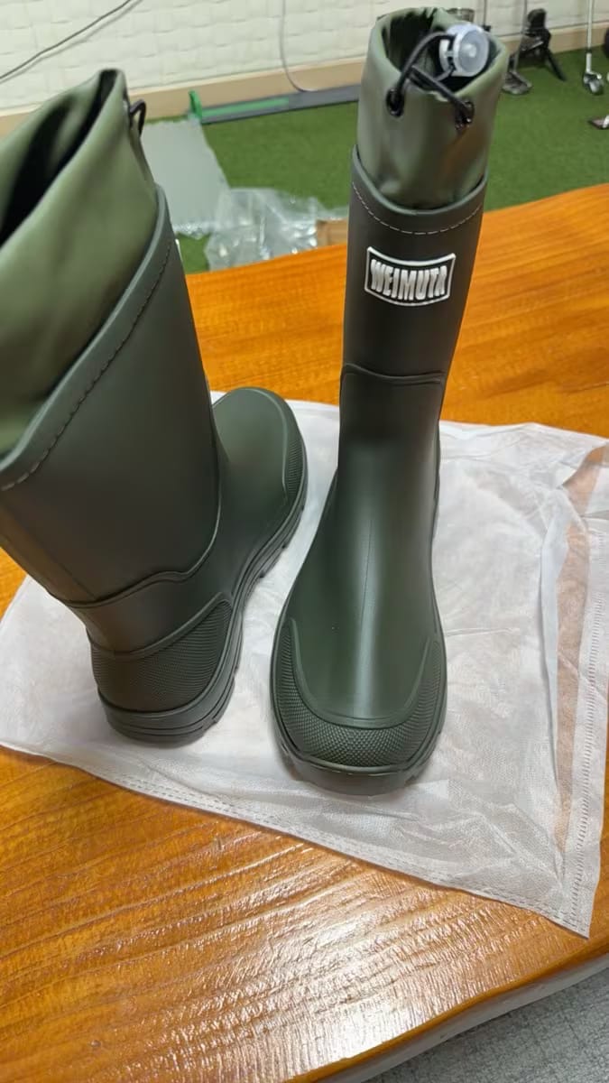 Customer photo review of Uniwersalne Wodoodporne Buty Outdoor – Antypoślizgowe z Trwałego PVC