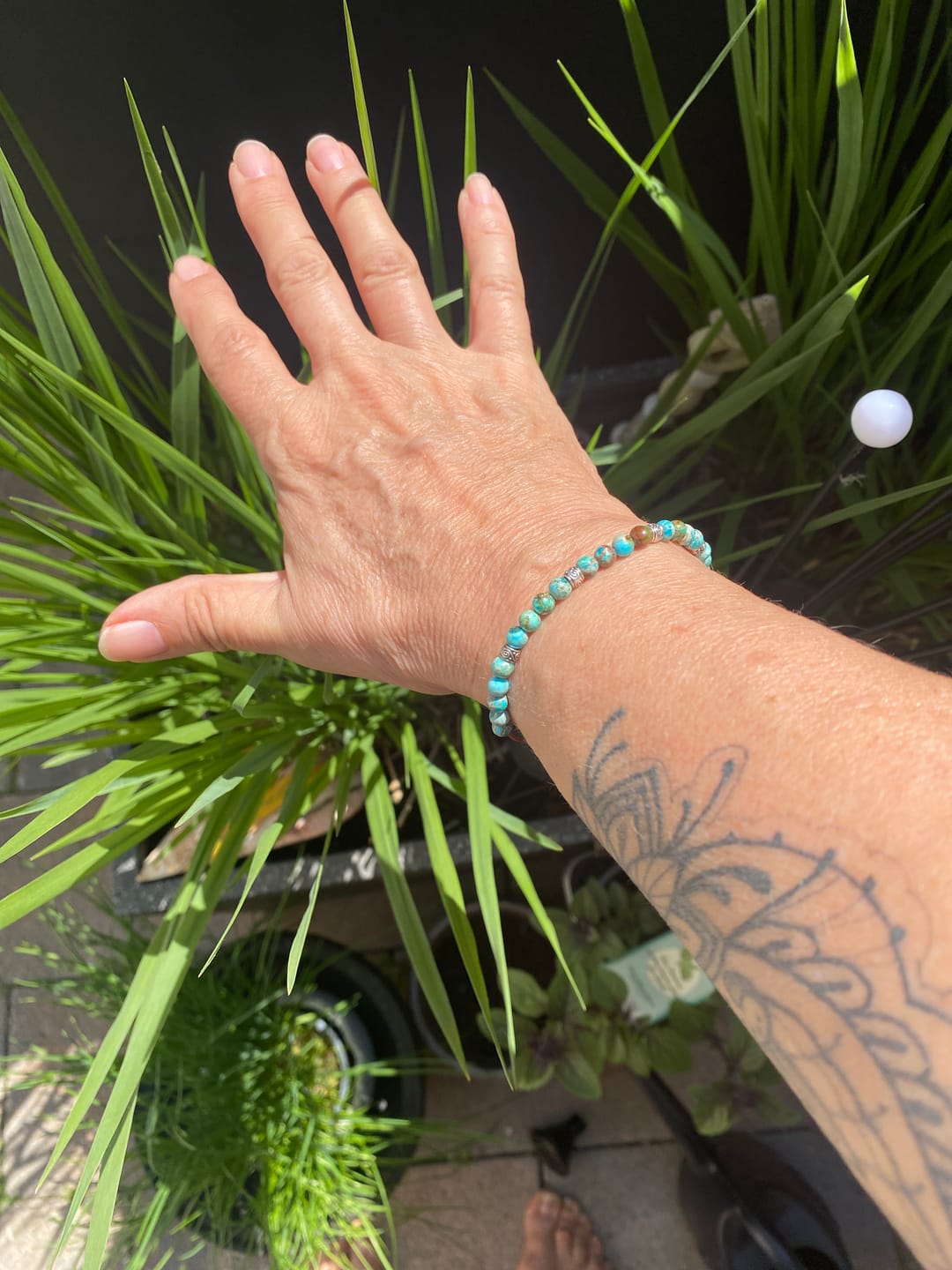 Customer photo review of Tibetisches Energie Armband - Blauer Jaspis
