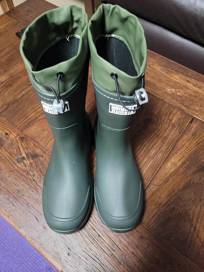Customer photo review of Uniwersalne Wodoodporne Buty Outdoor – Antypoślizgowe z Trwałego PVC