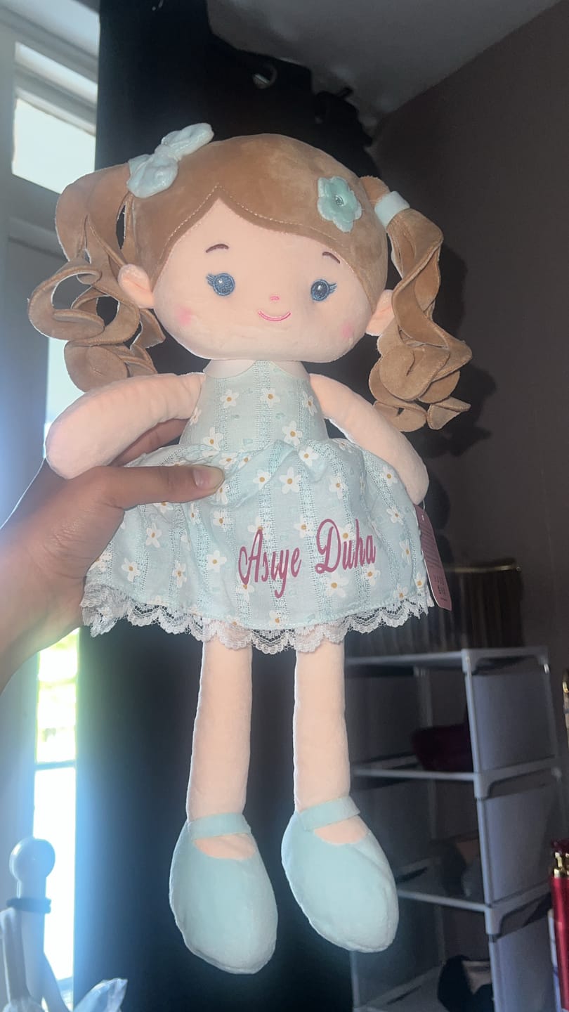 Customer photo review of Personalized Melia Girl - Blue