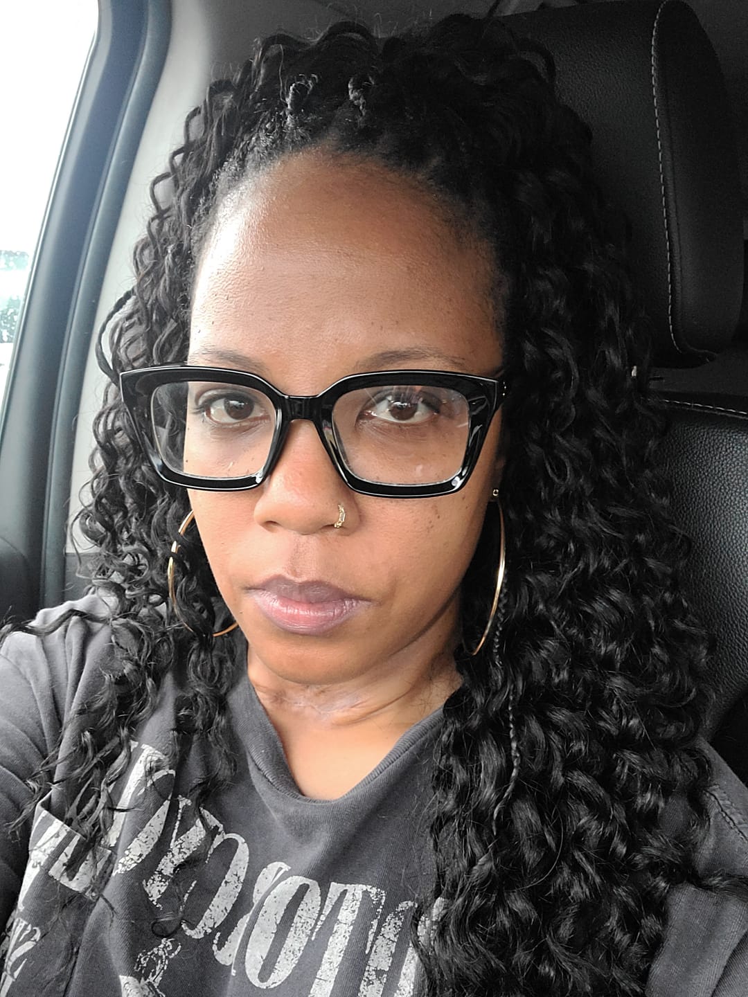 Customer photo review of Outre X-Pression 100% Remy Human Hair Feather Crochet Braid - DEEP 18"
