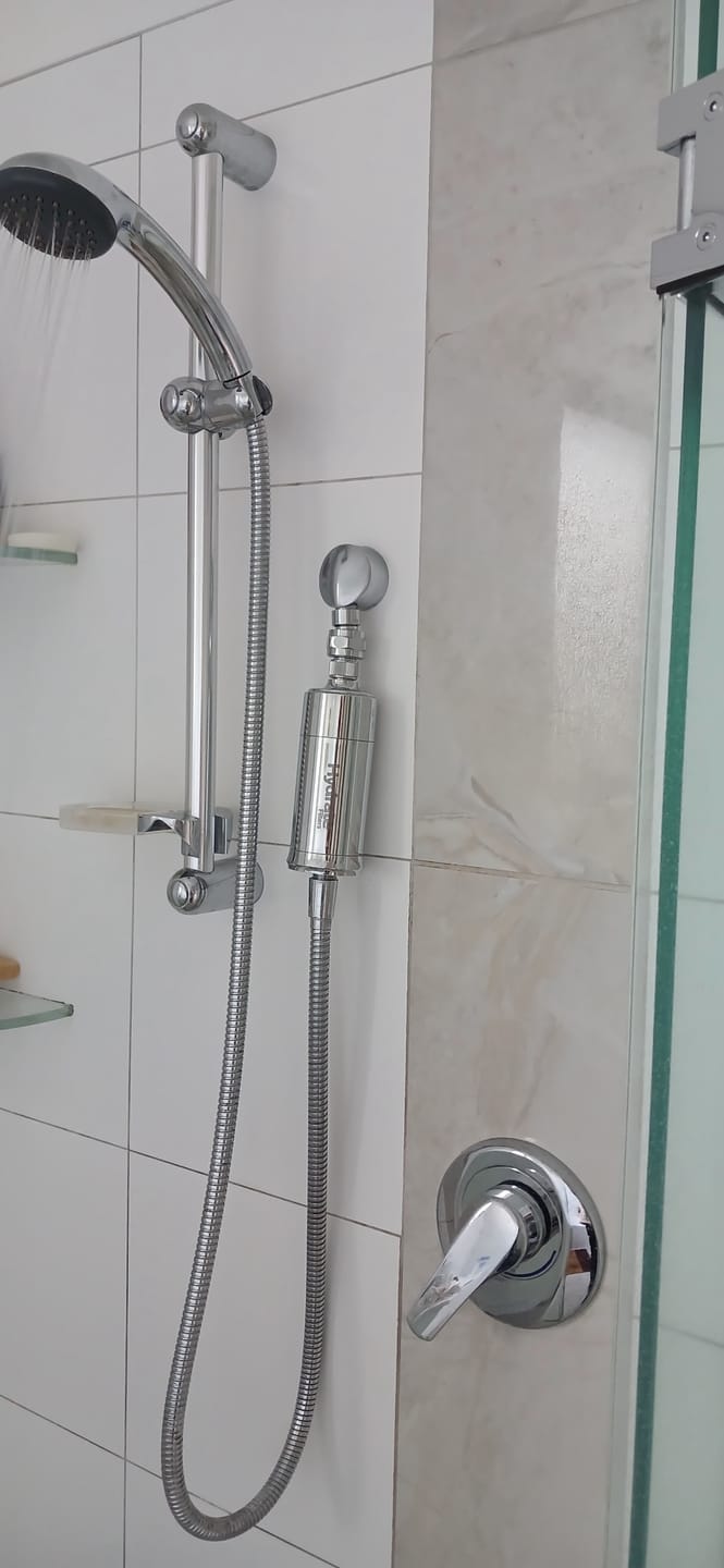 Customer photo review of Swivel ball adapter for the NaturaWai Shower Filter