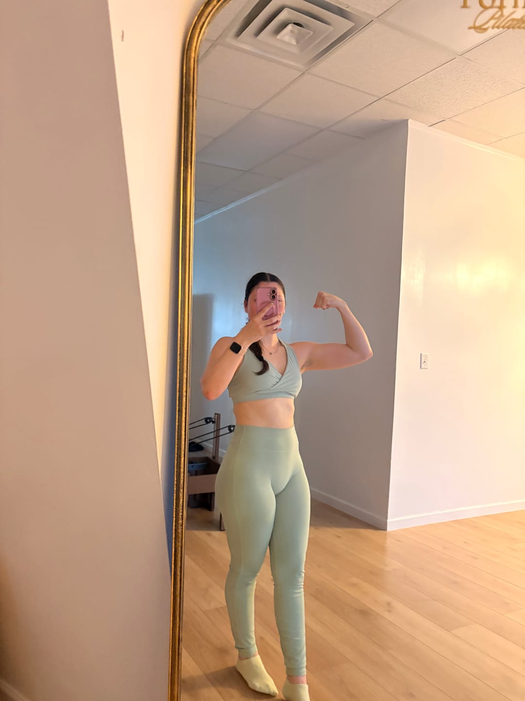 Customer photo review of W2205 - Motion PWR Leggings