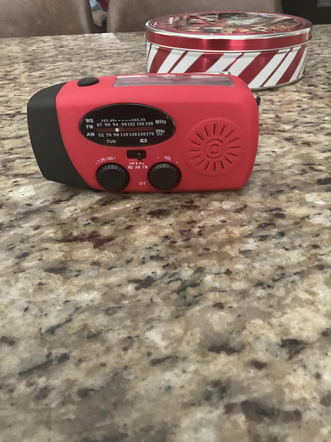 Customer photo review of Wielofunkcyjne Radio Awaryjne – Solarne, Dynamo i Powerbank