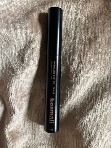 Customer photo review of KosmaLash® | Sérum Crecimiento & Anticaída