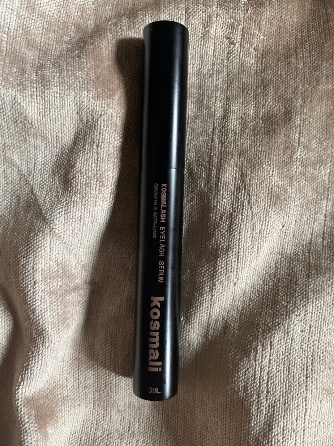 Customer photo review of KosmaLash® | Sérum Crecimiento & Anticaída