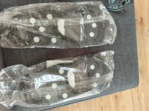 Customer photo review of Antypoślizgowe Raki na Buty – Pewna Trakcja na Lodzie i Śniegu