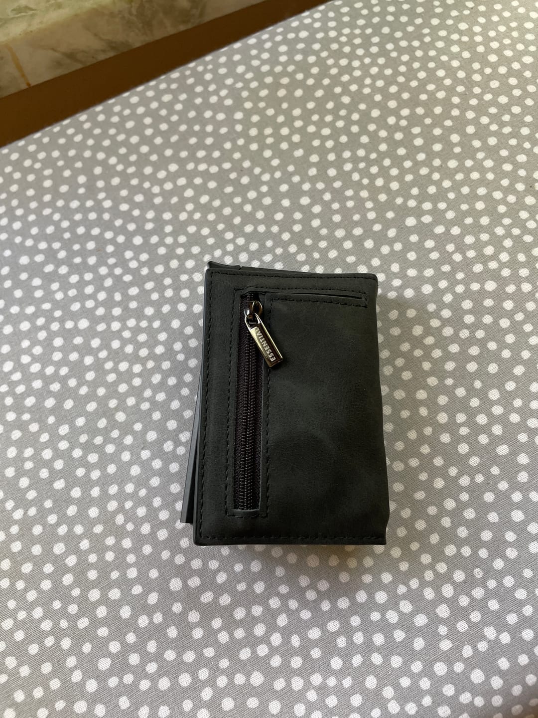 Customer photo review of Smart Wallet 3.0