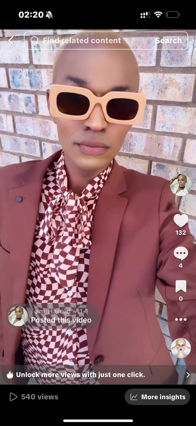 Customer photo review of Era Empire Sunglasses