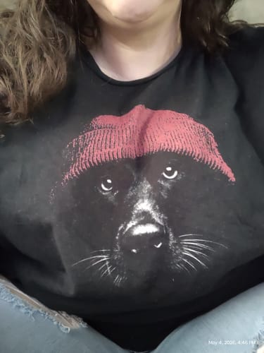 Reviewer wearing the soft Black Lab t-shirt, showing a close-up of the graphic.