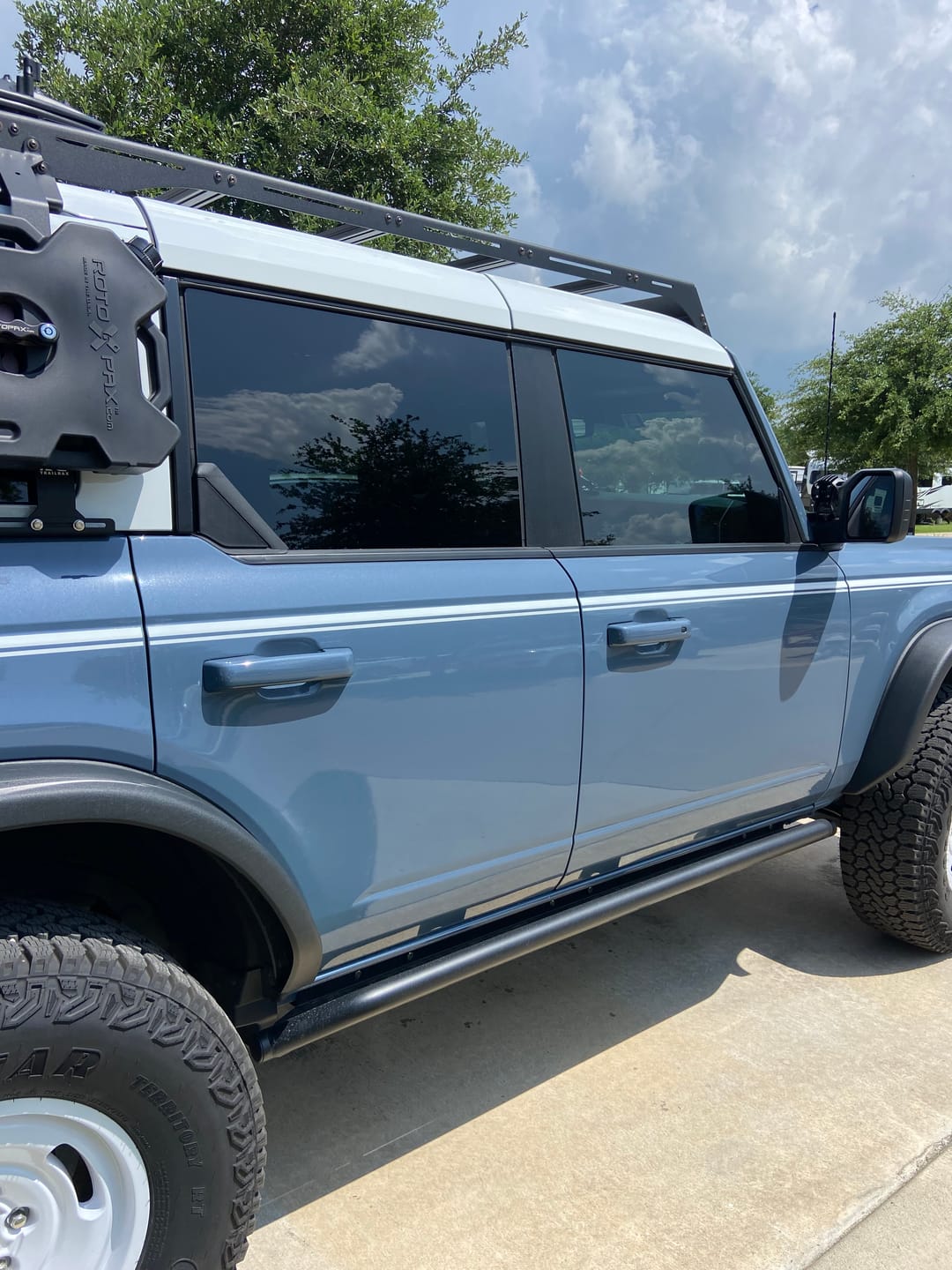 Customer photo review of Ford Bronco Paint-Matched Handle Covers With Smart Entry *Seamless Fitment