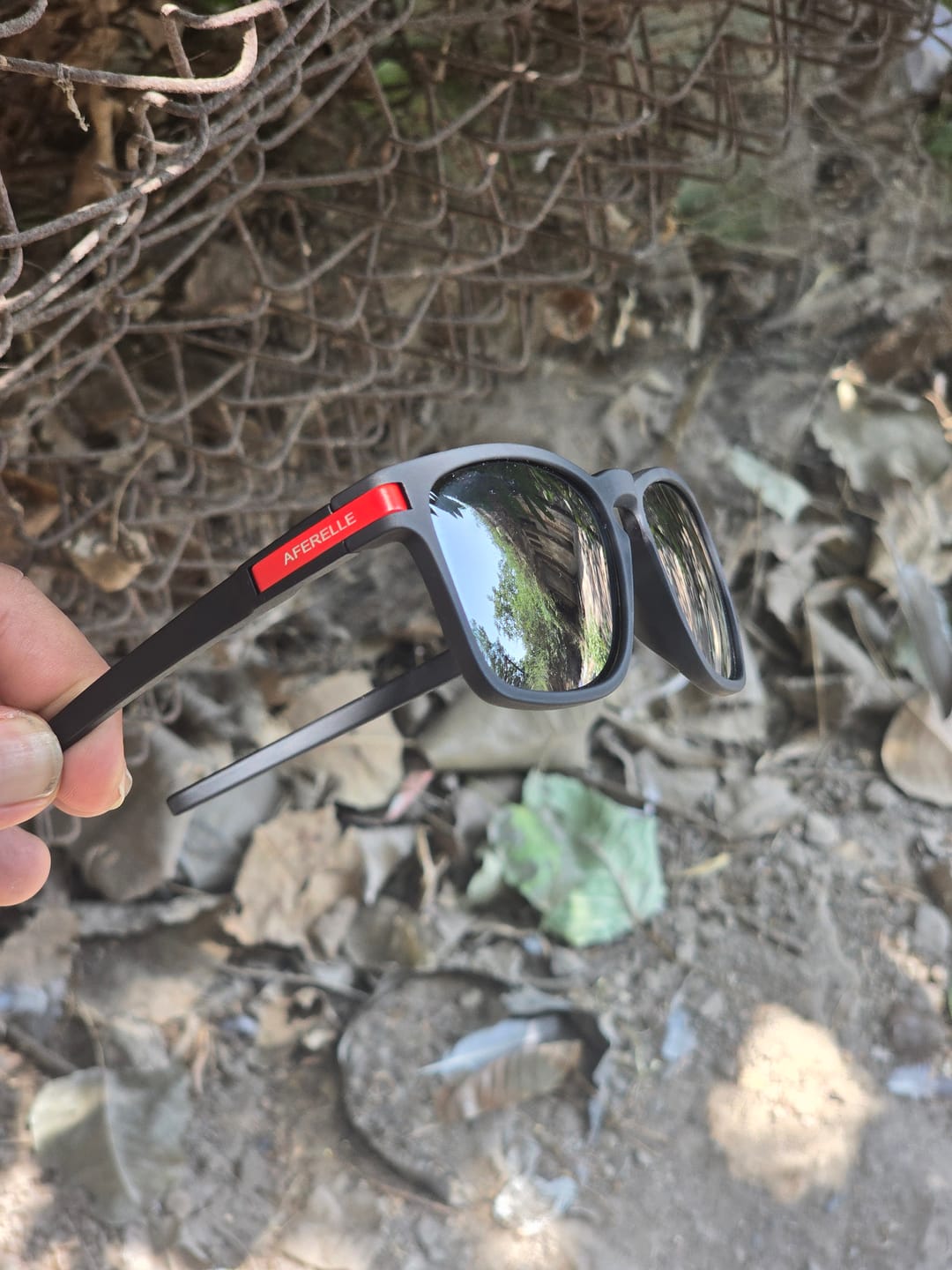 Customer photo review of THE PRODUCER | V3 Unisex Matt Black Polarized UV400 Sunglasses