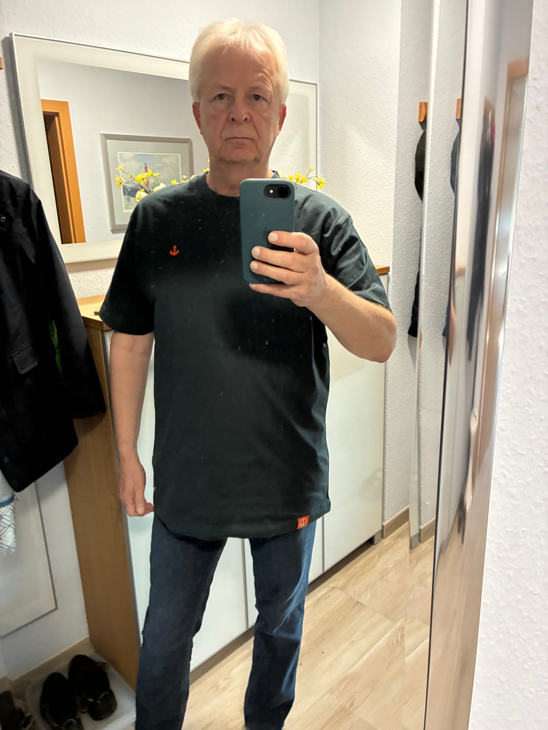 Customer photo review of Mooinzen Neue Farben · Unisex Signature Bio T-Shirt (mercerisiert)
