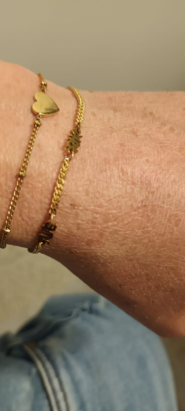 Customer photo review of Gepersonaliseerde armband met naam