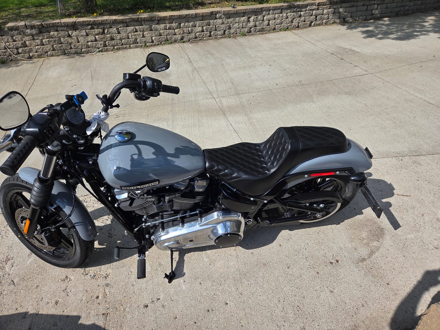 Customer photo review of Iron Born Diamond Stitch 2-Up Seat for 2018+ Harley Softail Street Bob FXBB/S