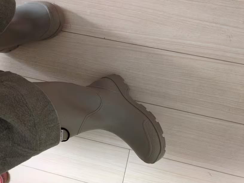 Customer photo review of Uniwersalne Wodoodporne Buty Outdoor – Antypoślizgowe z Trwałego PVC