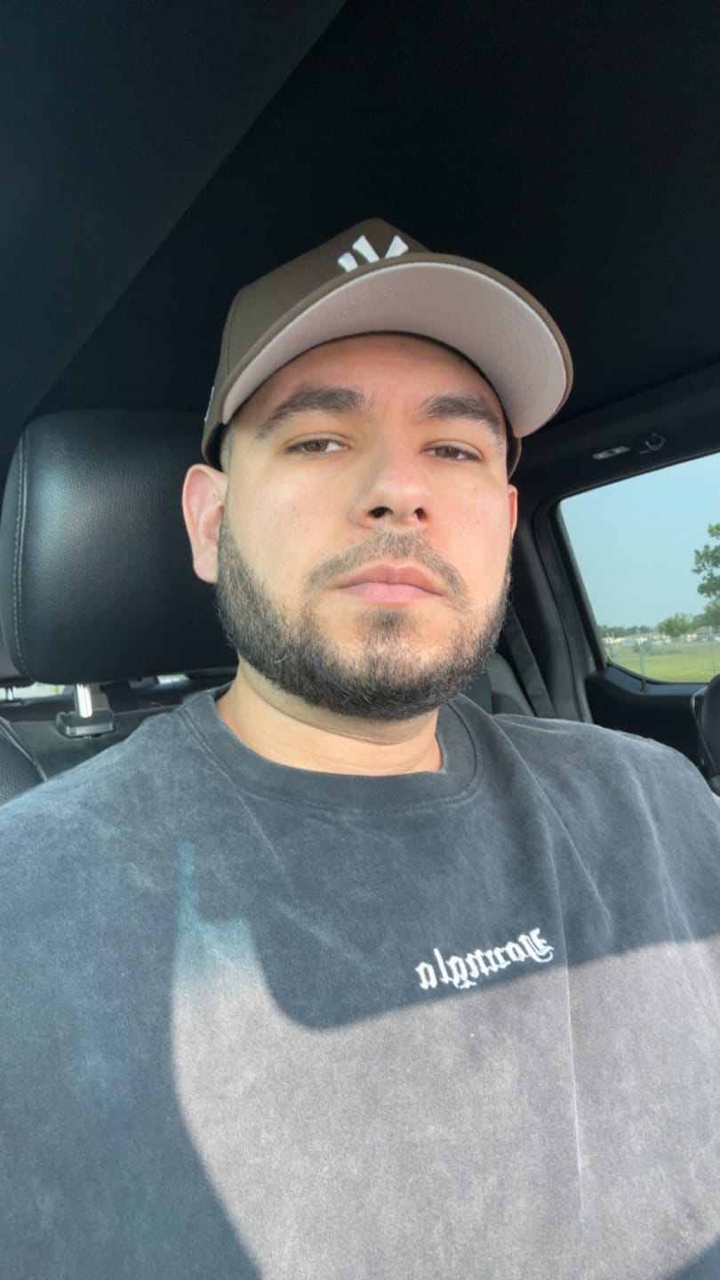 Customer photo review of 4293 - Core Relaxed Tees