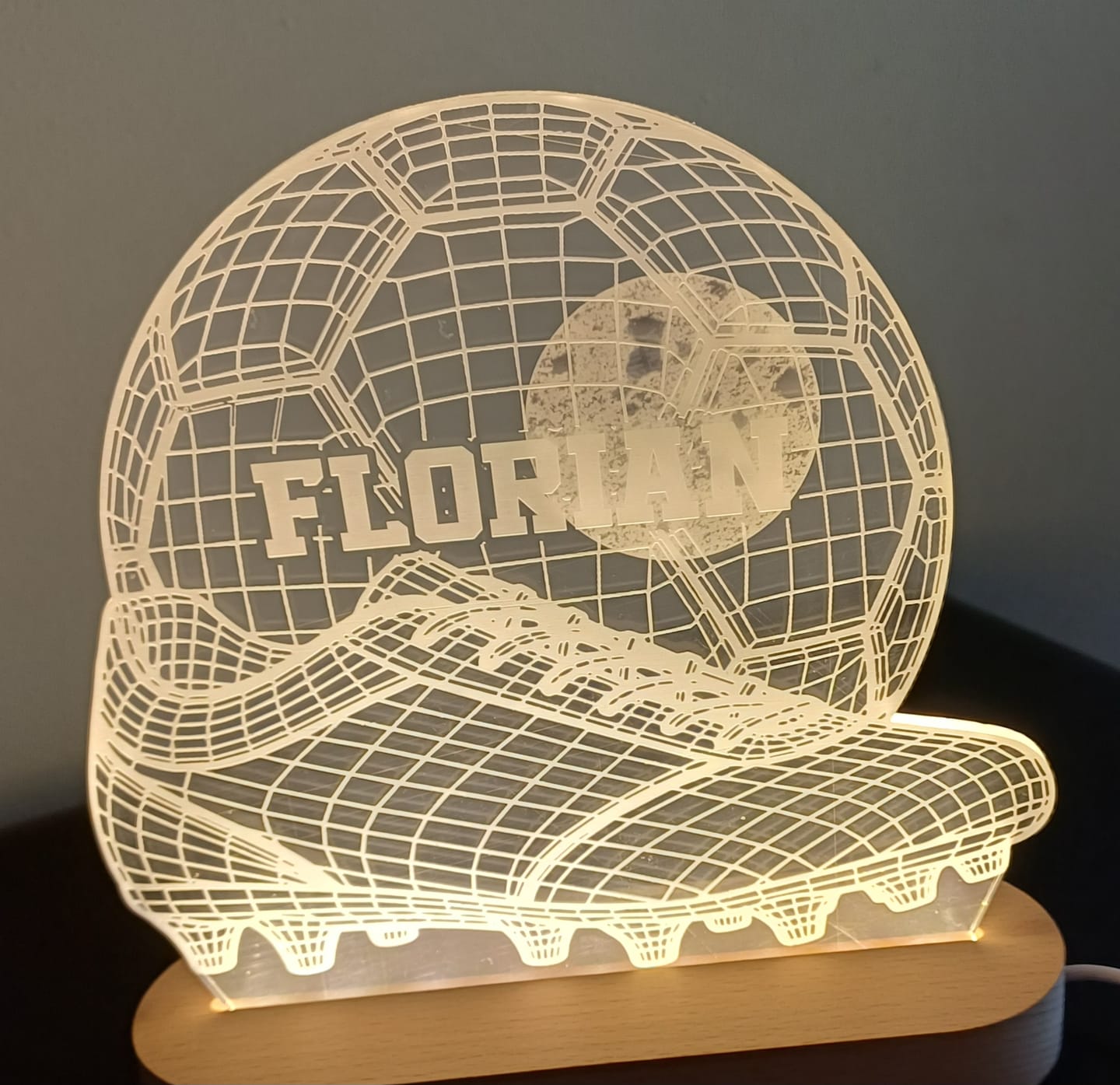 Customer photo review of 3D Fußball mit Fußballschuh Lampe