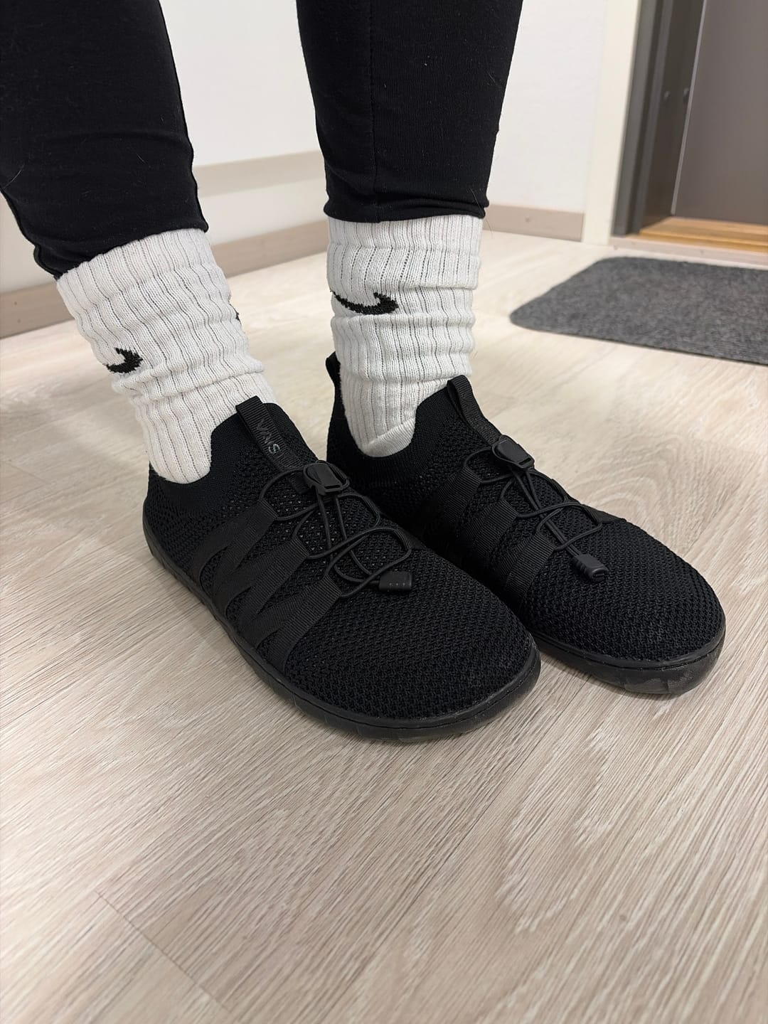 Customer photo review of Vaistoa Riemu -paljasjalkakengät