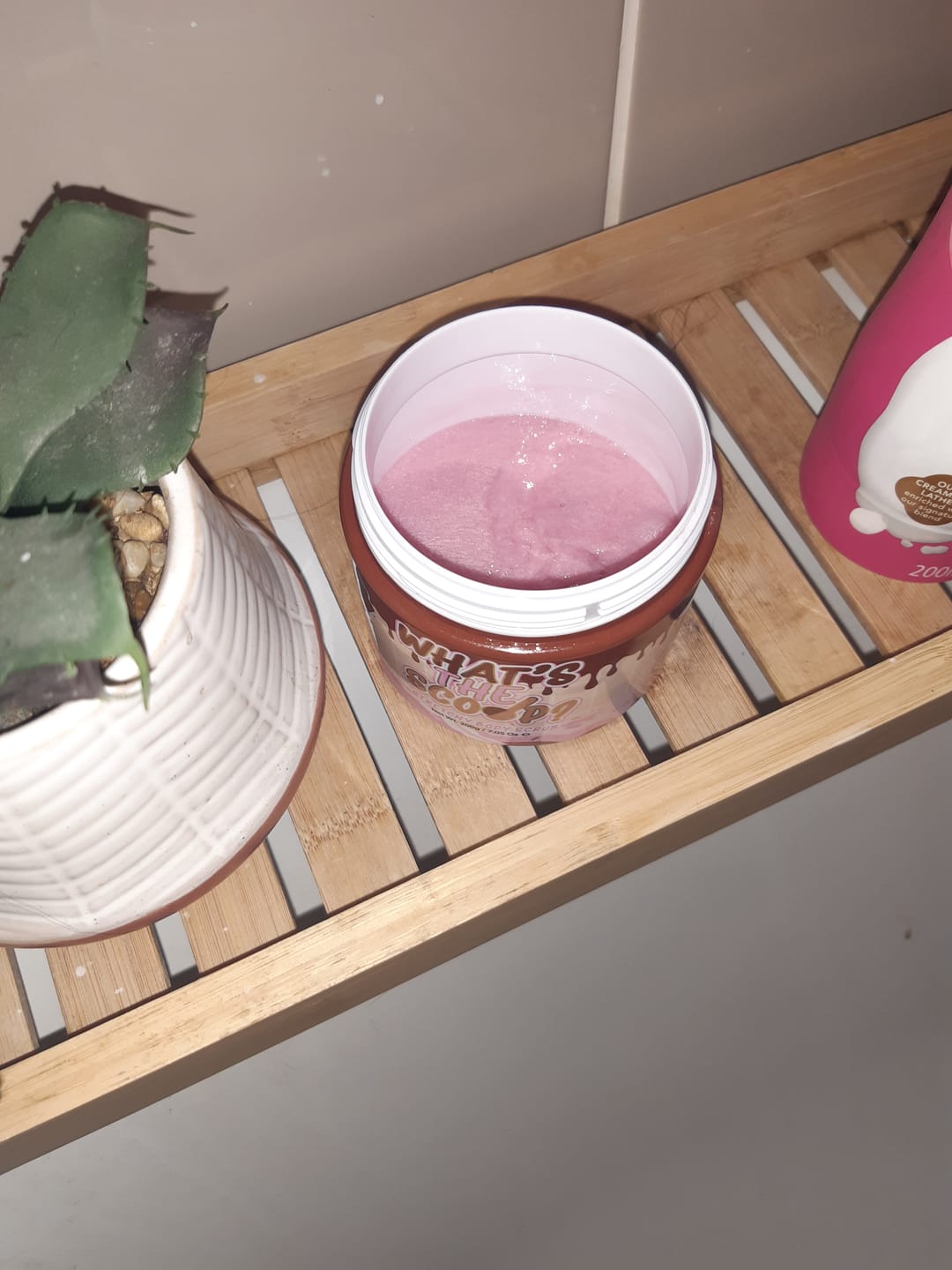 Recenzie foto de client pentru exfoliant corporal extensibil What's The Scoop