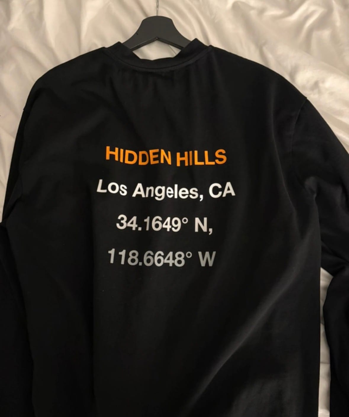Customer photo review of LONGSLEEVE T-SHIRT ORANGE/BLACK