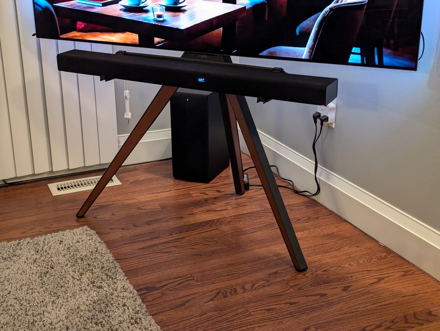Customer photo review of Picasso Soundbar Mount S1