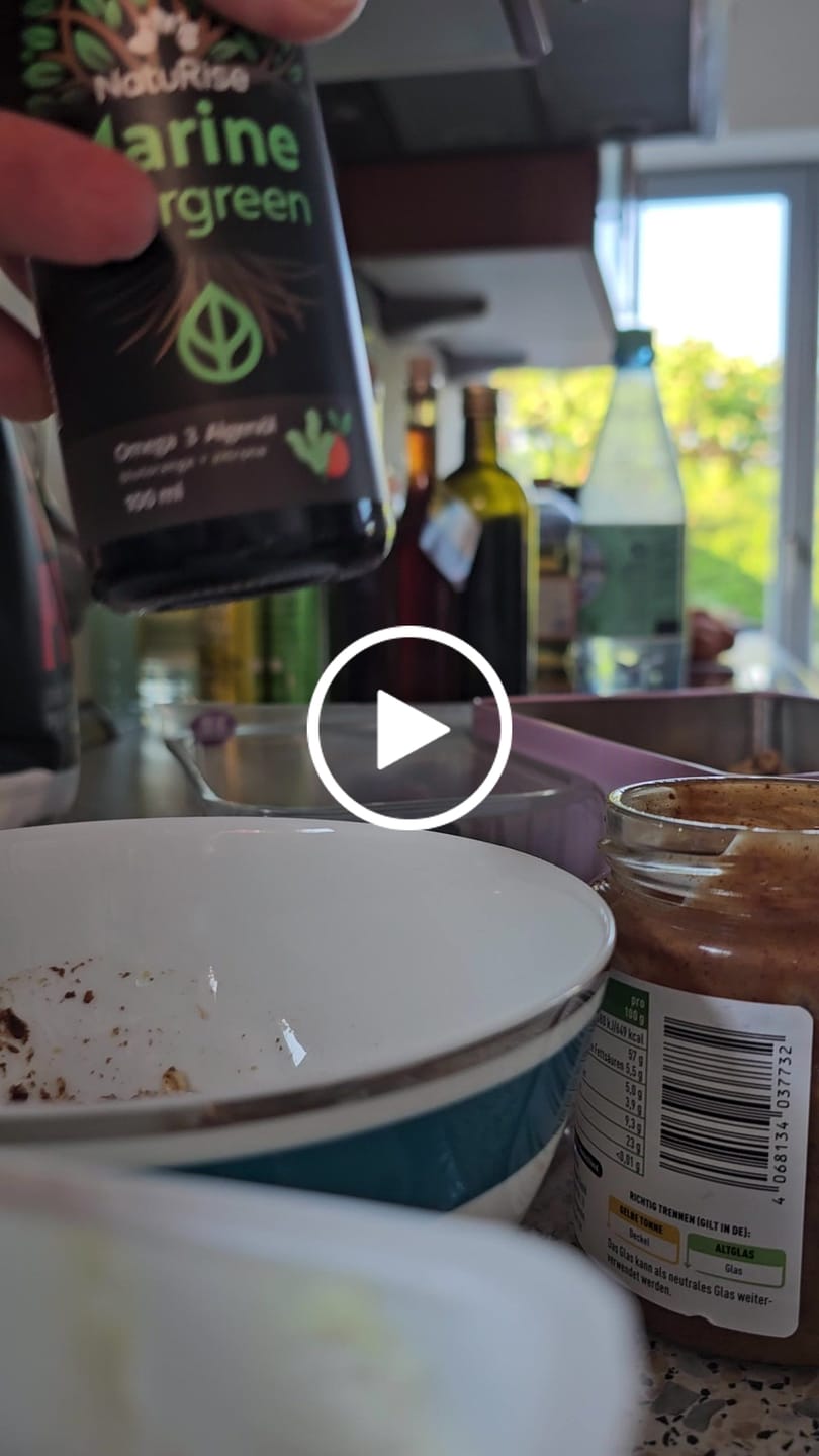 Customer video review of Omega 3 Algenöl